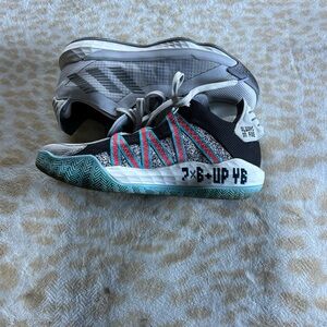 Adidas Dame Sneakers Always on Fire Size 10.5 Mens worn once